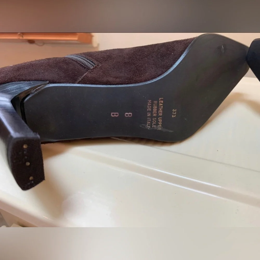 BELLOFATTO ~ Dark Chocolate Brown Suede Boots ~ Made in Italy - Picture 6 of 10